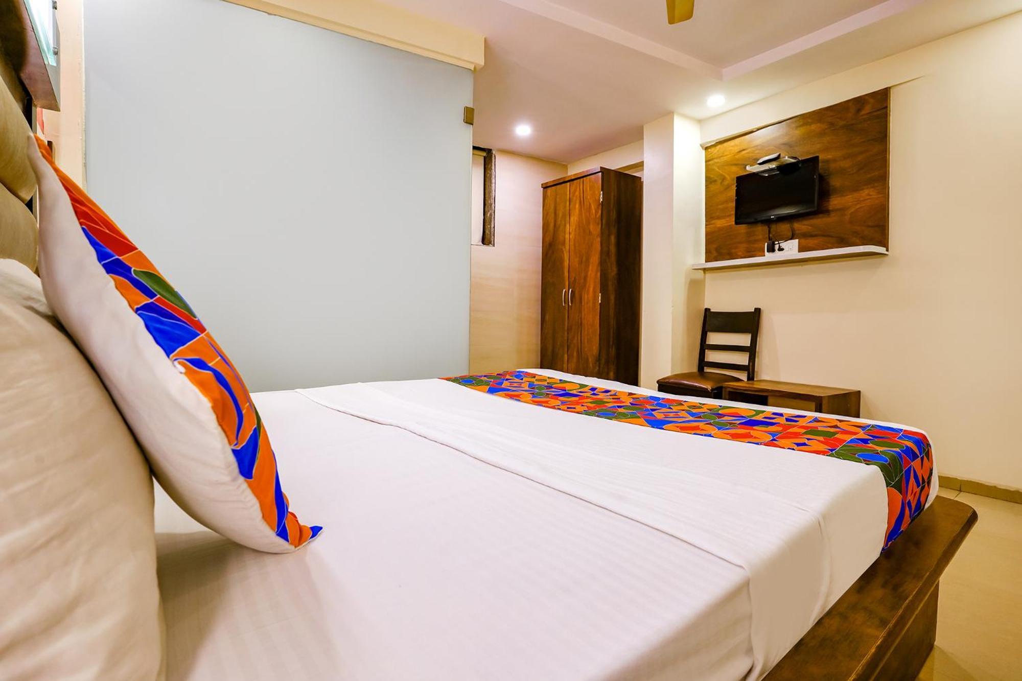 Hotel Naivedhya By Kwality Inn Thane Eksteriør bilde