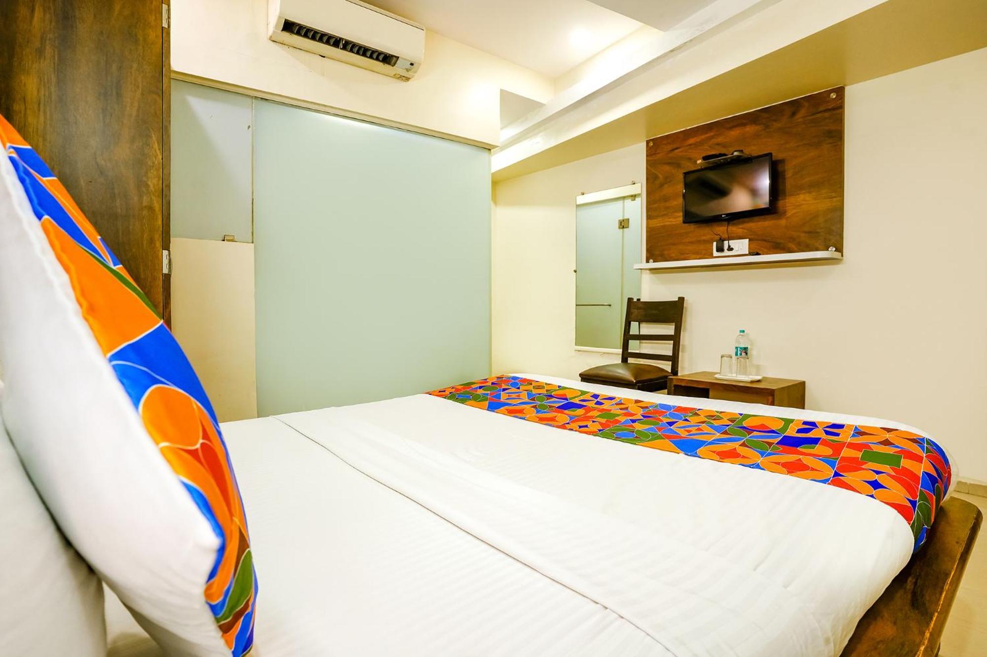 Hotel Naivedhya By Kwality Inn Thane Eksteriør bilde