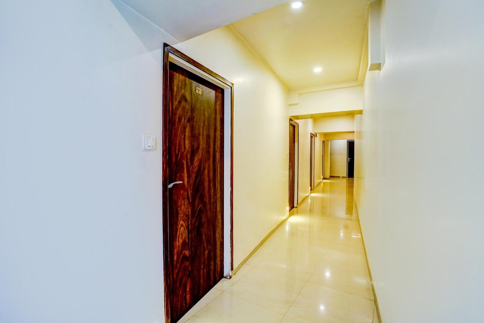 Hotel Naivedhya By Kwality Inn Thane Eksteriør bilde