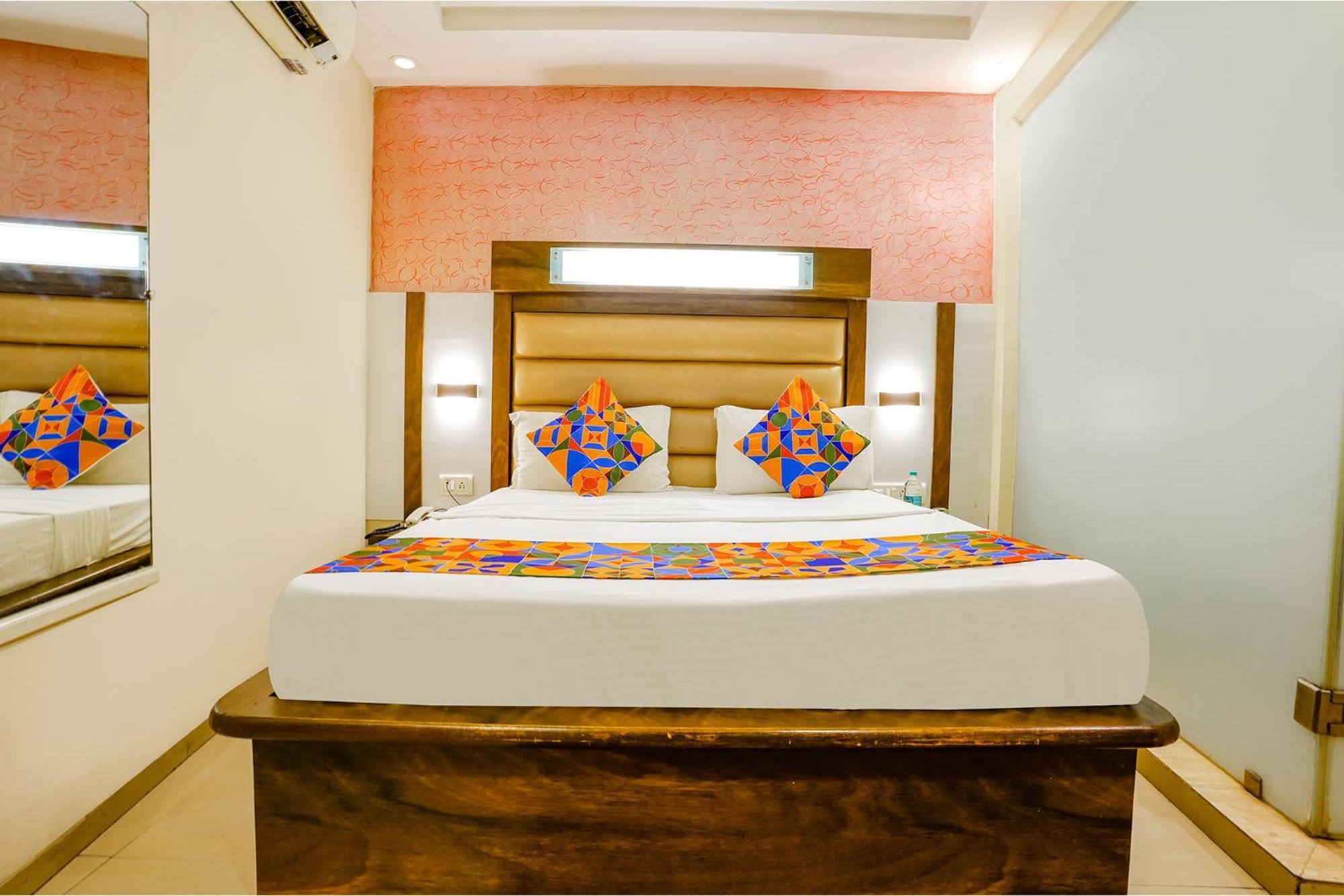 Hotel Naivedhya By Kwality Inn Thane Eksteriør bilde