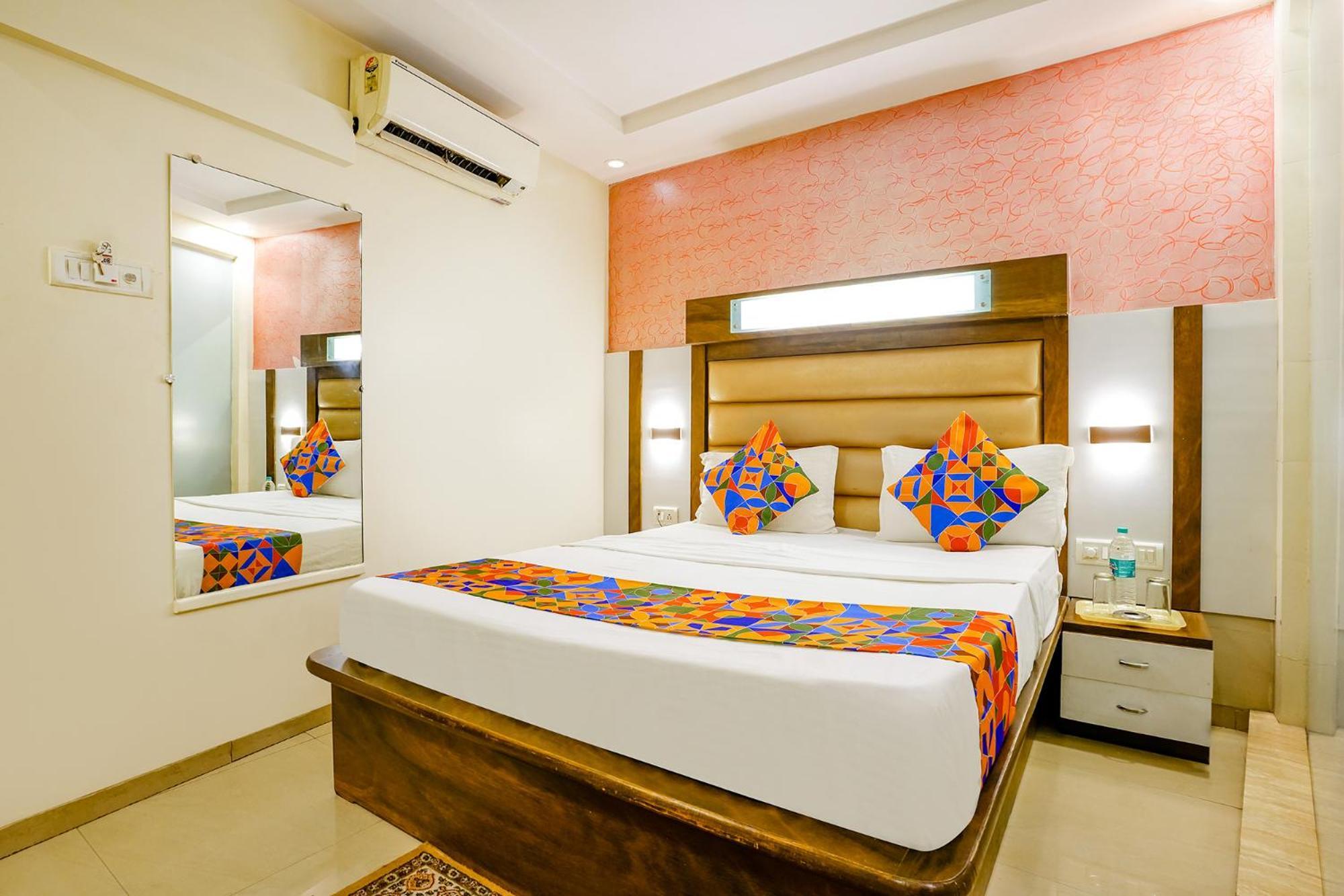 Hotel Naivedhya By Kwality Inn Thane Eksteriør bilde