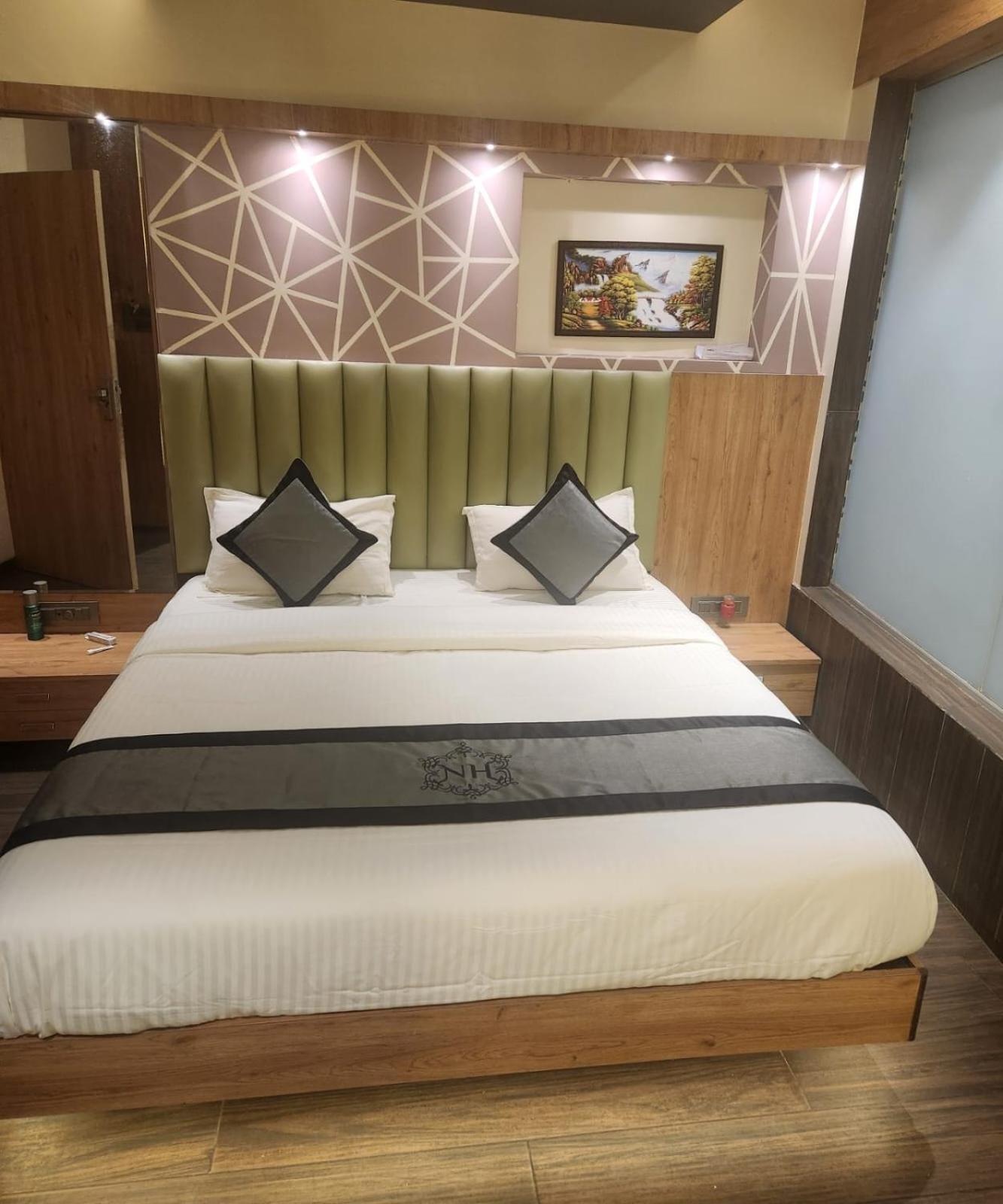 Hotel Naivedhya By Kwality Inn Thane Eksteriør bilde